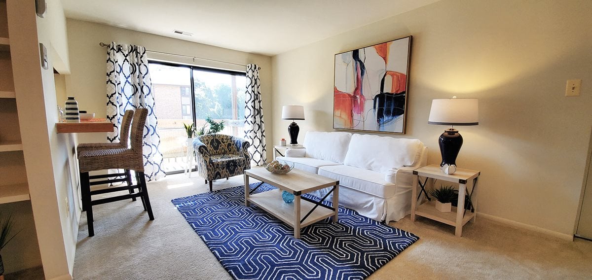 Mountain Ridge Apartments